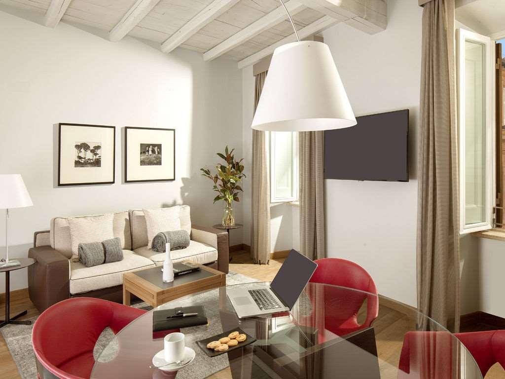 Palazzo Scanderbeg 4* Rom